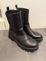 Praktisch neue Stiefel 41 / chelsea boot / plateau stiefel
