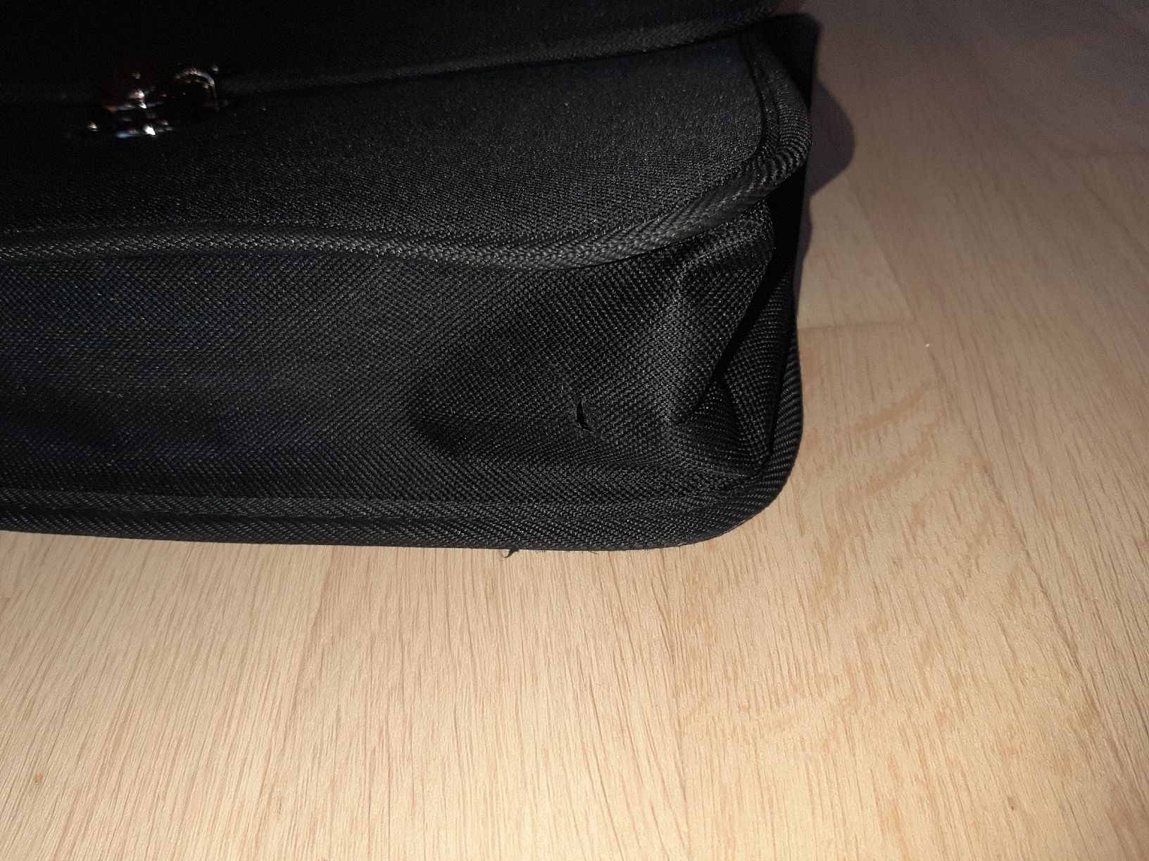Borse: Laptoptasche mit Griff (oder Aktentasche) – Usato da Riedern venduto da martigni_88 2