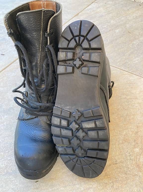 Herrenschuhe: Armee-Kampfstiefel – Gebraucht aus Ebikon von moro55 1