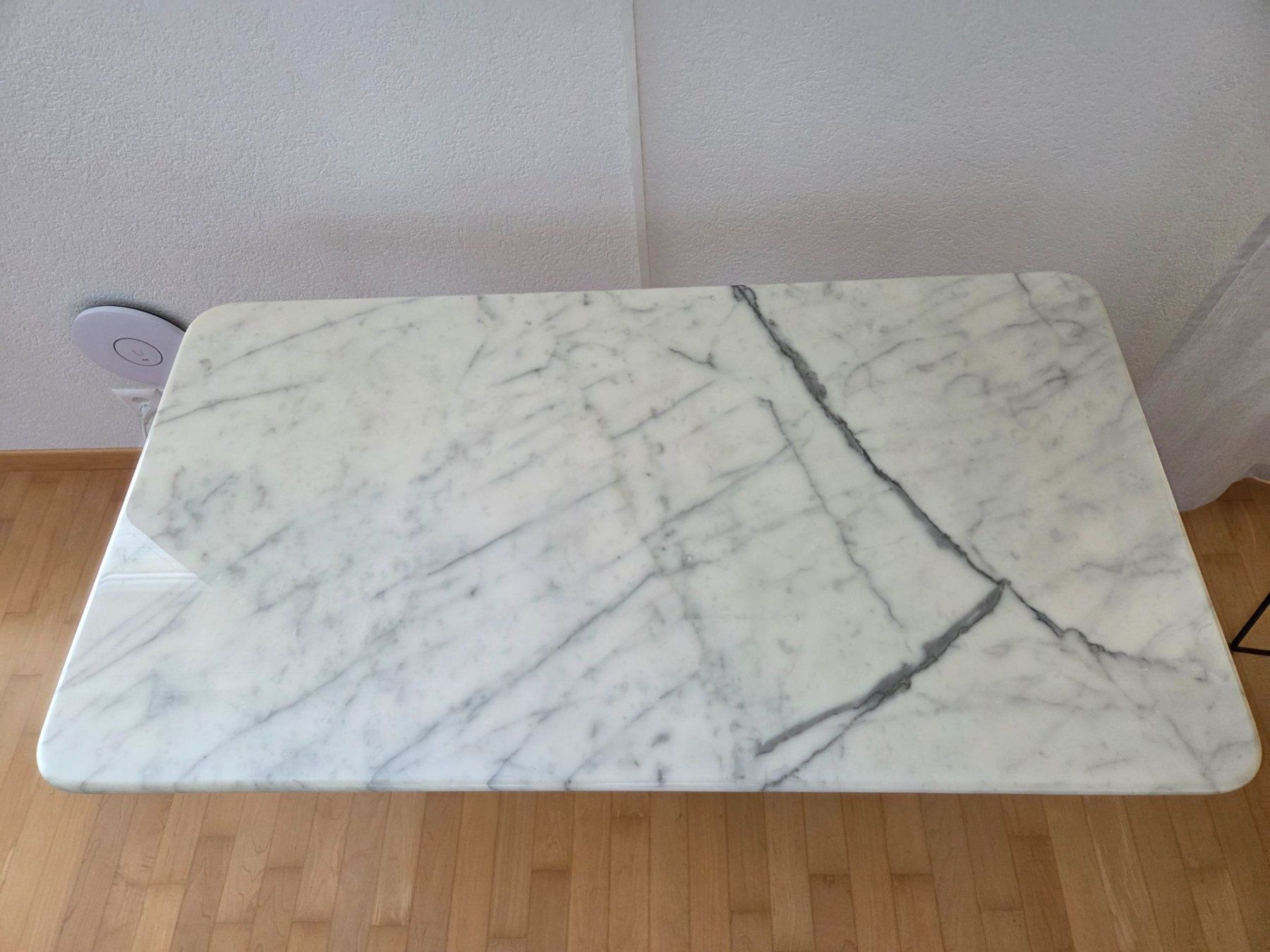 Tables: Echter Marmortisch mit schöner Maserung – D'occasion à Hagendorn par Truempeli 2
