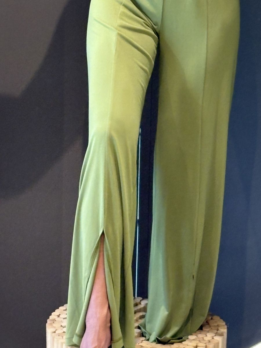 Jumpsuits: Extremely comfortable elegant green pantsuit – D'occasion à La Conversion par chi_td5v 1