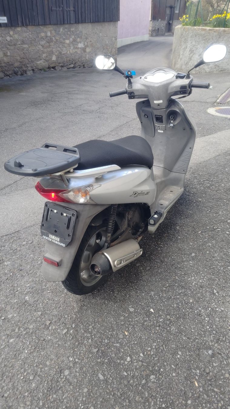 Honda Scooter: Scooter Honda 125 Dylan gris – Usato da St-Légier-Chiésaz venduto da elfeluz 2