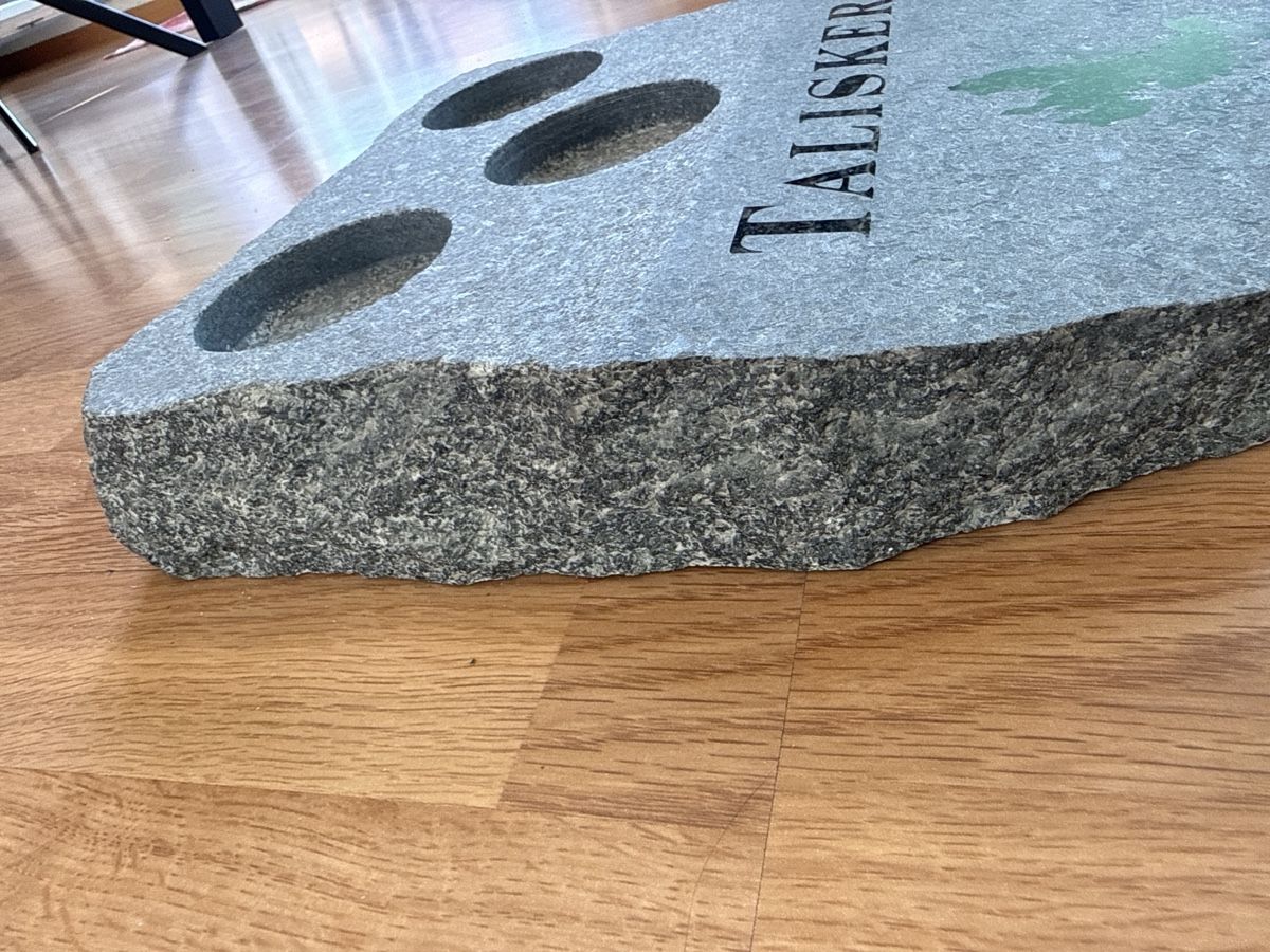 Talisker Bevande alcoliche: Talisker Stein Platte 3 Flaschen – Usato da Gränichen venduto da cat_lady 2