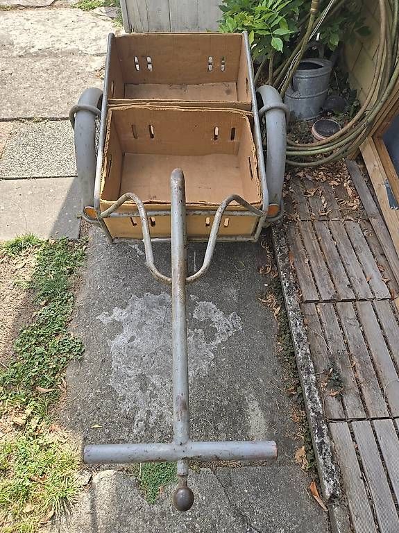 Anhänger: Stabiler Velo Anhänger  – Gebraucht aus Biel/Bienne von Rouf7 3