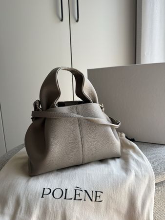 Polène Numéro Neuf Mini - Taupe Genarbtes Leder