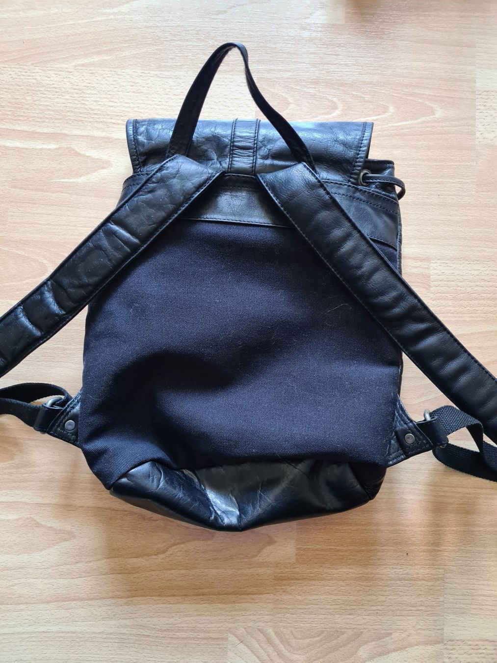 Zaini: Gusti Leder Rucksack schwarz – Nuovo (secondo la descrizione) da St. Gallen venduto da Demos86 5