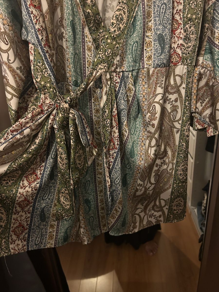 Vestiti & Gonne: Vestito/tutina ZARA – Nuovo (secondo la descrizione) da Gravesano venduto da mer_xc6b 1