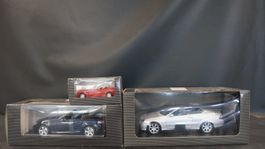 2 Modellauto M 1:18 Mercedes und 1 Spielmodell