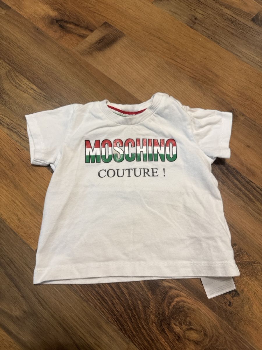 Moschino Hemden, Tops & T-Shirts: Moschino Baby – Gebraucht aus Dübendorf von Premium-Cars