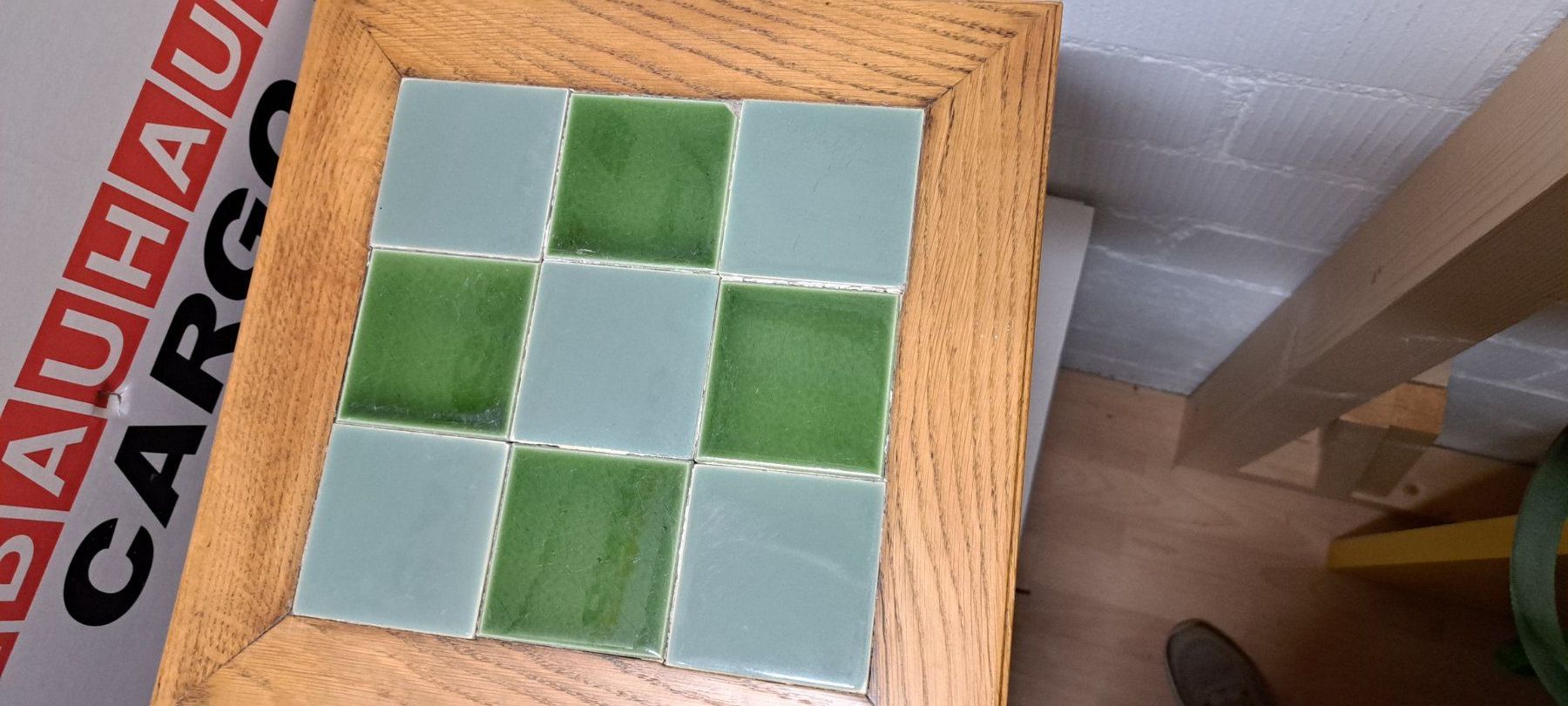 Hocker: Holzschemel mit Mosaik – Gebraucht aus Urdorf von Canyamel1 1