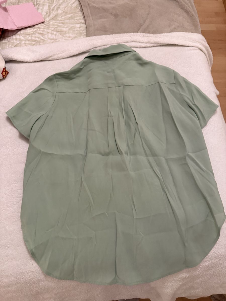 Mango Camicette: Kurzarm hem Salbeigrün von MNG – Nuovo (secondo la descrizione) da St. Moritz venduto da ari_9fcv 2