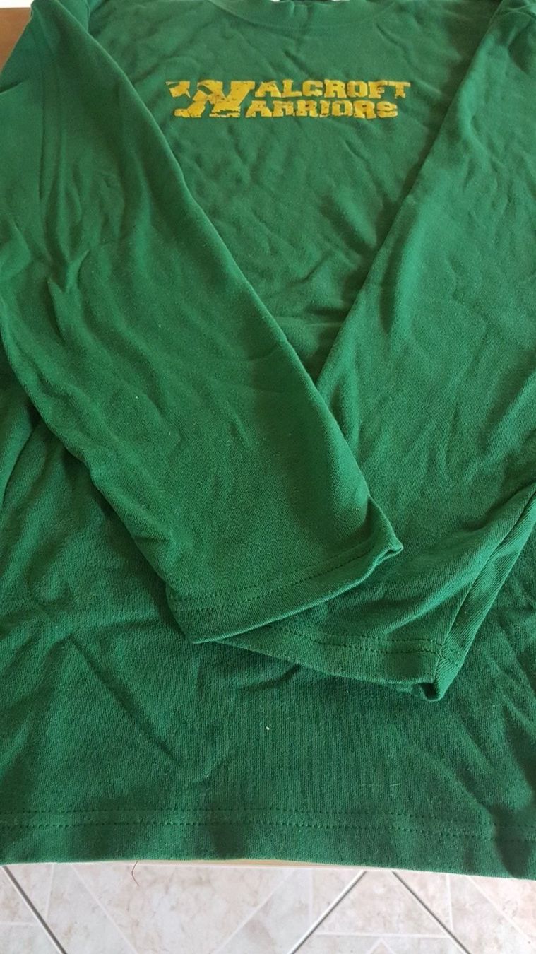 Pulls & Sweat-shirts: Pull vert grandeur 176 – Neuf avec emballage d'origine à Villiers par san_jn5w 3