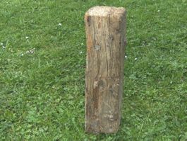 Altholz Balken antik und handbehauen aus Fichte