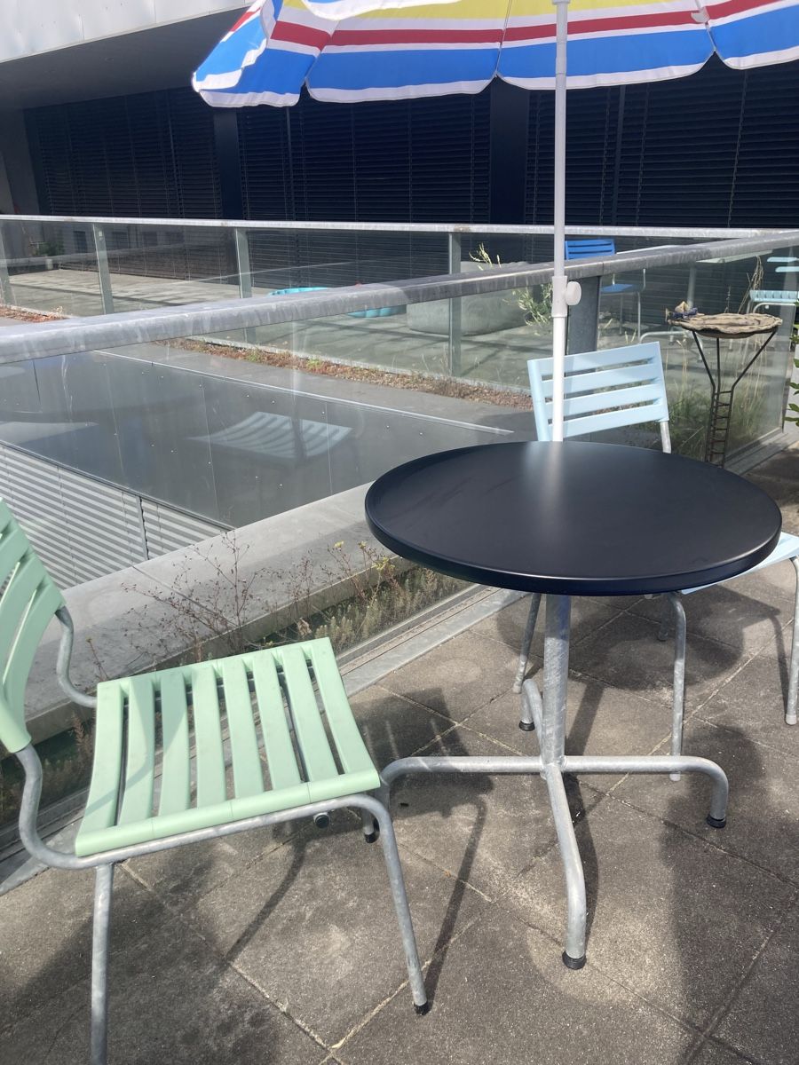 Tables: Klapptisch rund mit 2 x Stuhl – D'occasion à Sempach par diegito_87