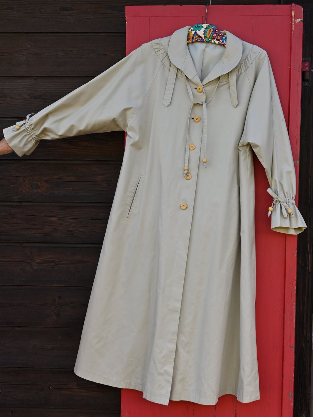 Vestes: Imper – D'occasion à Choëx par que_9pnh 2