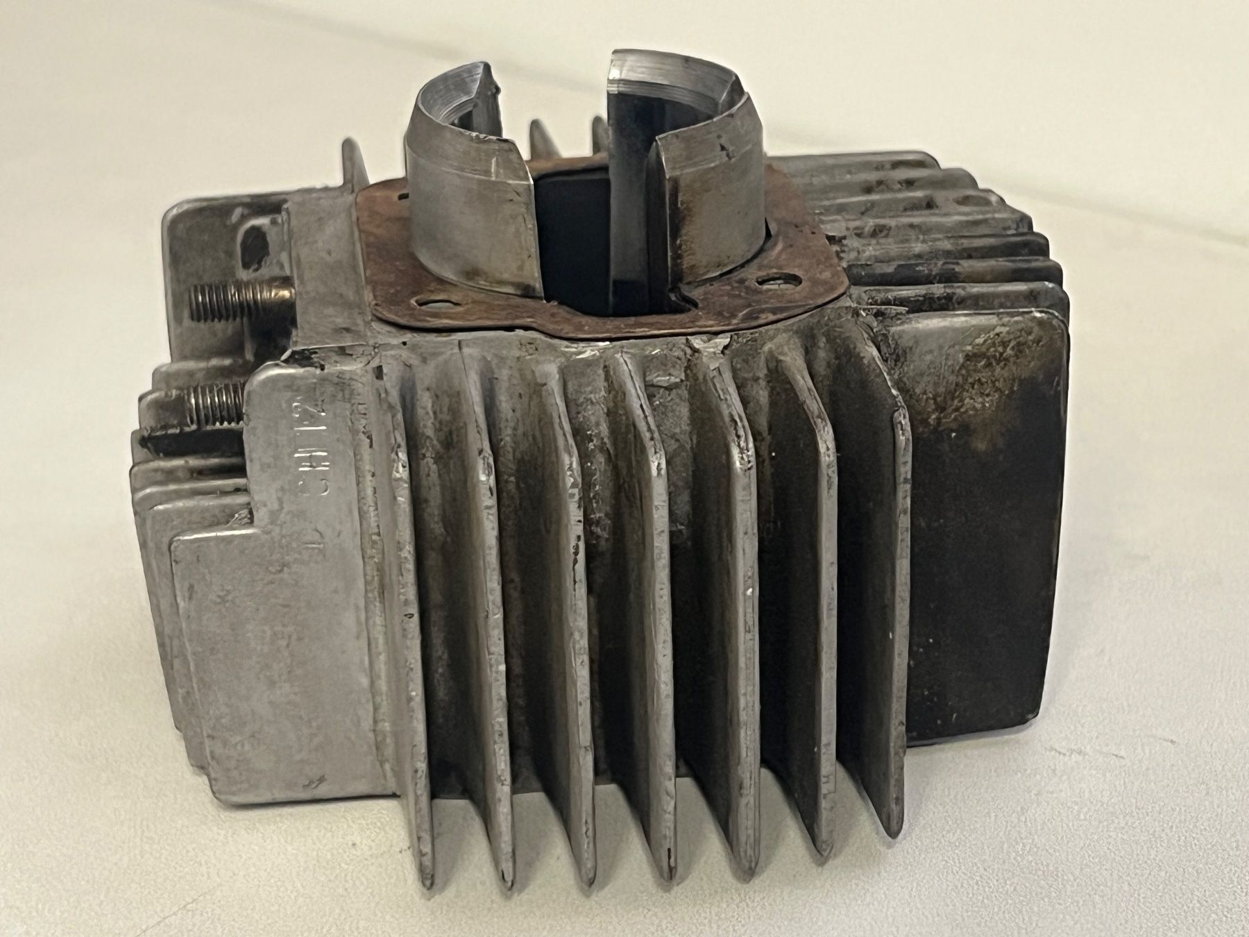 Puch Parti ricambio per ciclomotori: Puch Maxi E50 Zylinder 38mm CH12 original – Usato da Steffisburg venduto da FlorianJohner 1