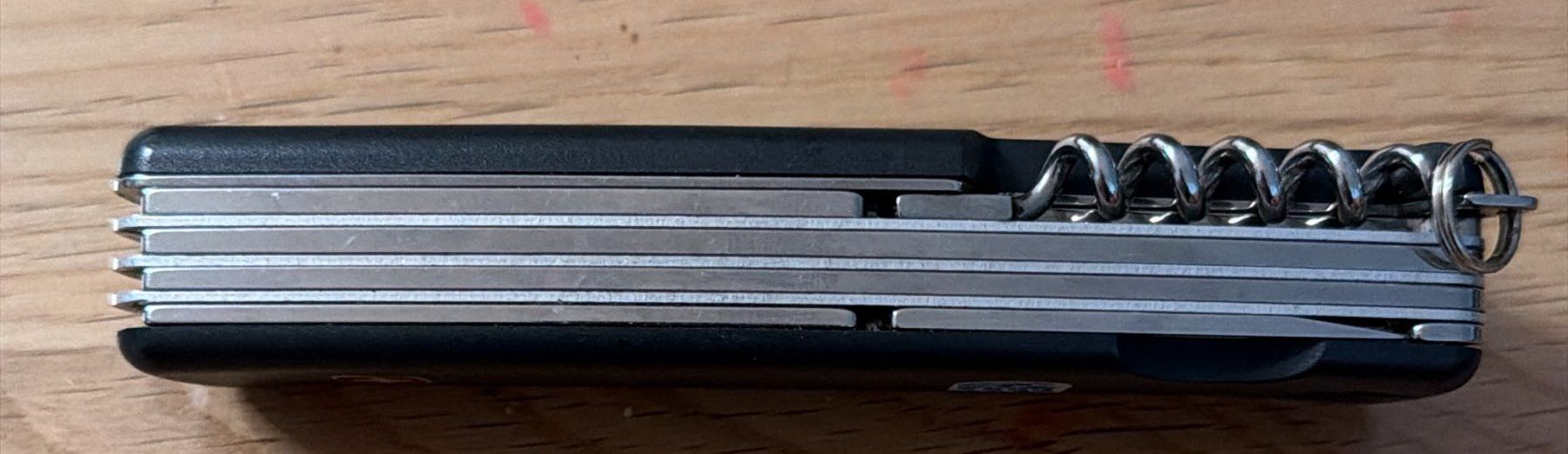 Wenger Taschenmesser: WENGER TASCHENMESSER – Gebraucht aus Zürich von Frei-Occasionen 8