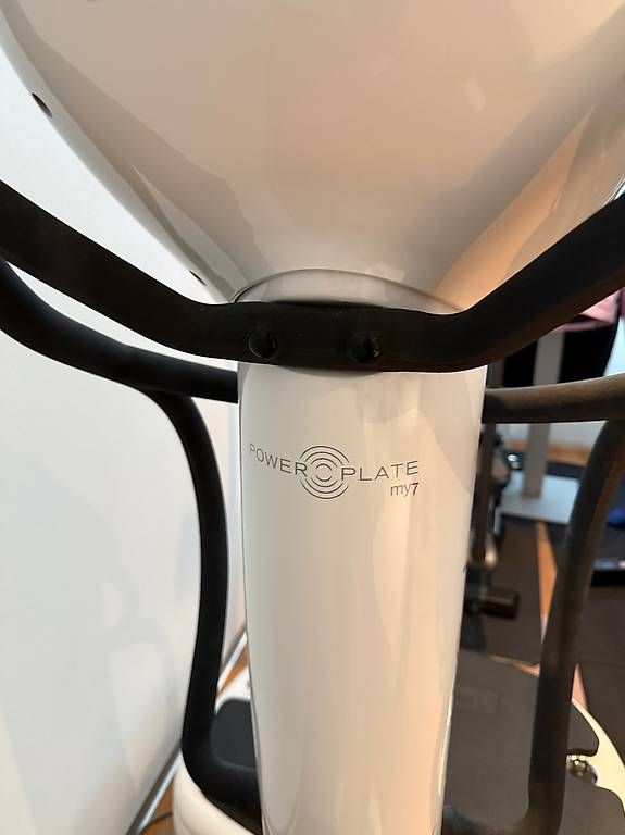 Power Plate Hometrainer: PowerPlate My7 – Usato da Hinteregg venduto da lor_9wdf 3