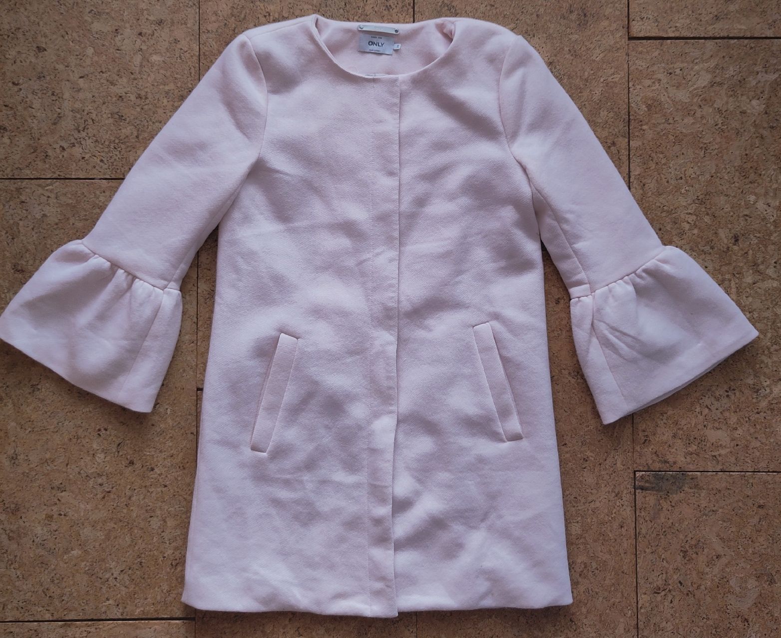 Only Cappotti: ONLY Mantel rosa Grösse XS – Usato da Oberuzwil venduto da yaramelina