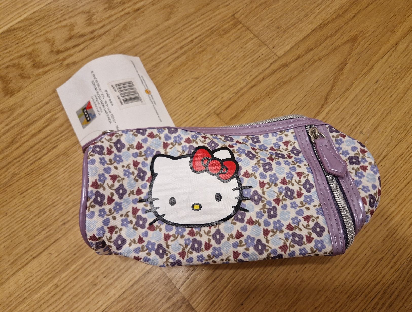 Astucci : Trousse Hello Kitty violette fleurie NEUVE – Nuovo e nell'imballaggio originale da Penthaz venduto da Sosotroc
