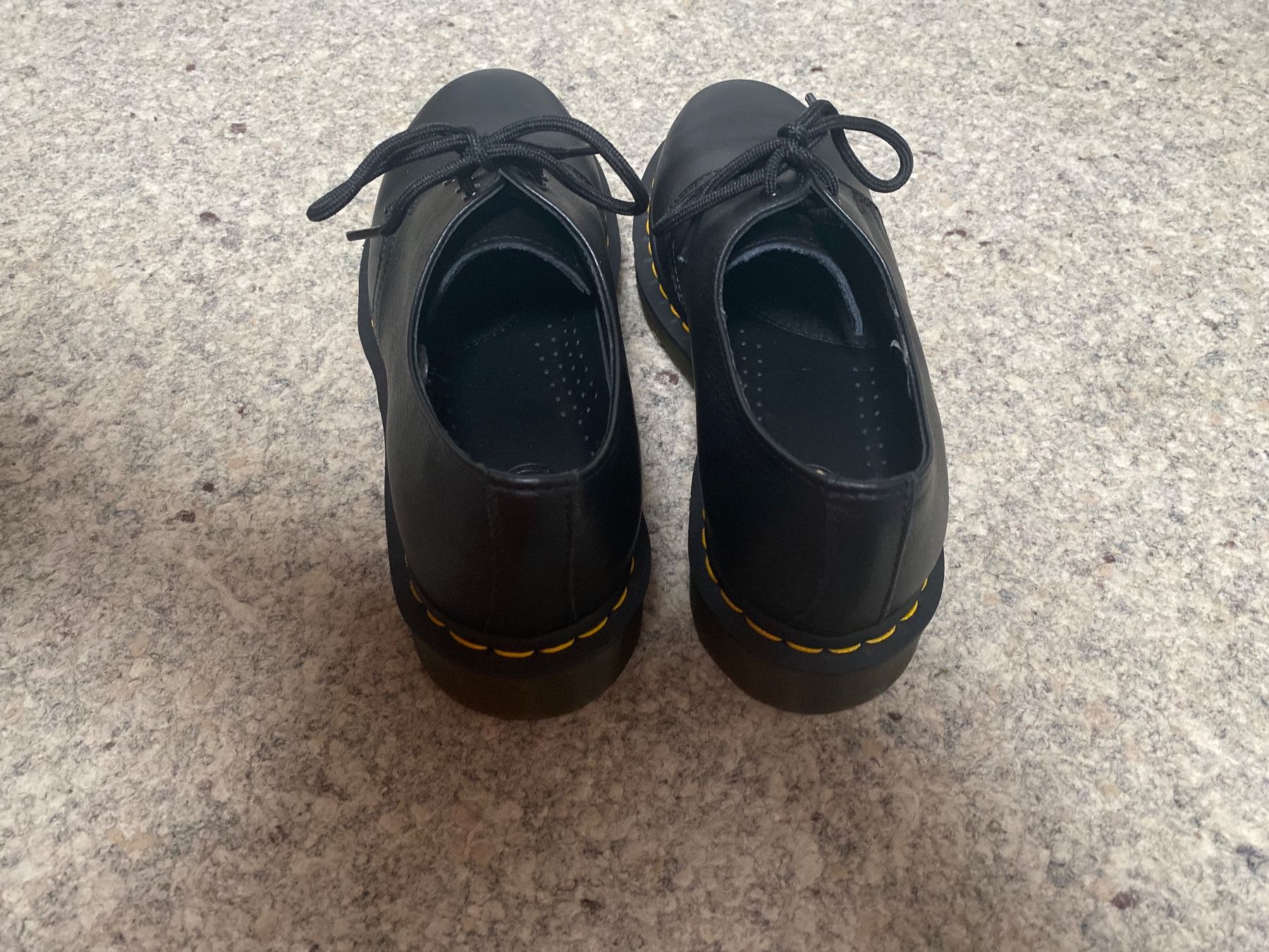 Dr. Martens Damenschuhe: Dr. Martens 1461Kollektion, schwarz, Gr. 39 – Neu und originalverpackt aus Wattwil von edel88 5