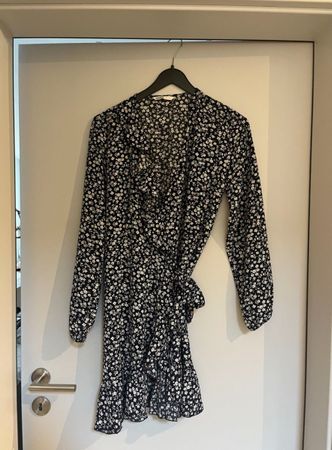 Sommerkleid mit Blumen