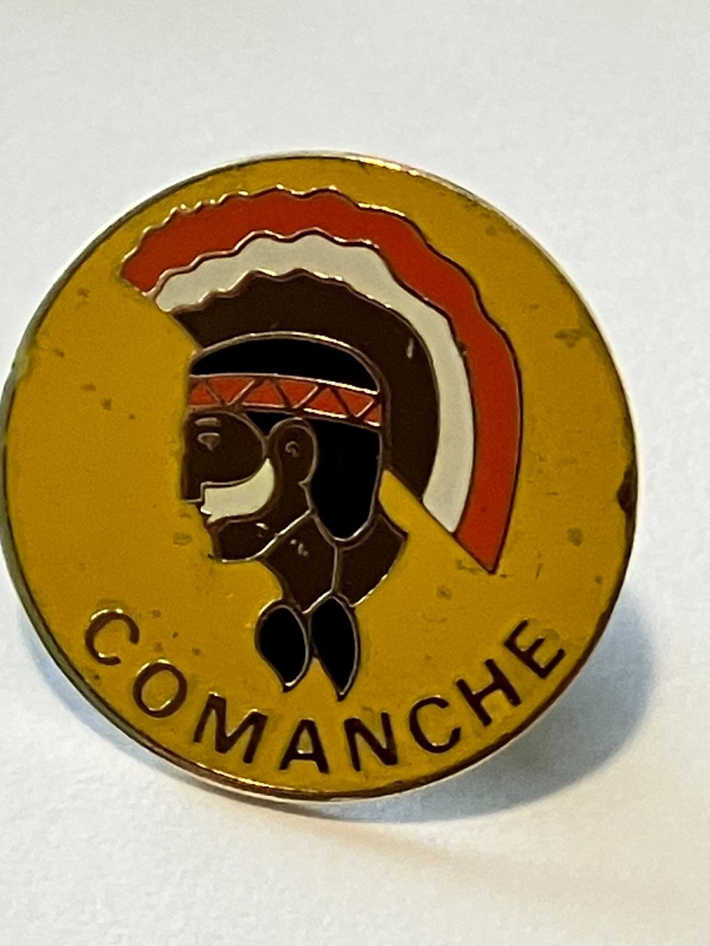 Placchette & Badge: 1 Pin Comanche – Usato da Basel venduto da djwwpp