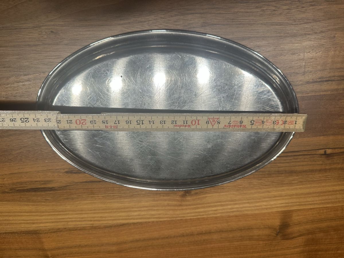 Piatti di portata: Serviertablett oval Metall silberfarben gebraucht – Usato da St. Gallen venduto da lelibehli 3