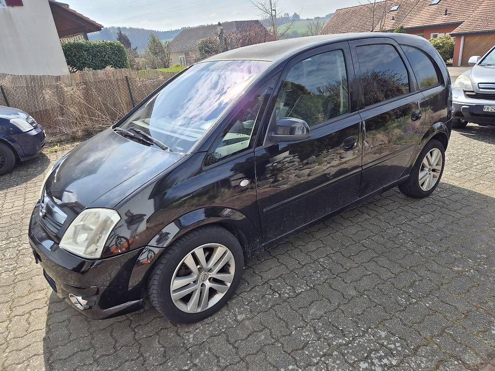 Opel Automobili: A vendre Meriva 1.7 cdti – Usato da Châtonnaye venduto da mfar