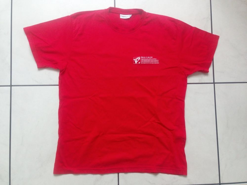 T-Shirts: T-Shirt, neu und diverse Grössen – Neu und originalverpackt aus Igis von lebi