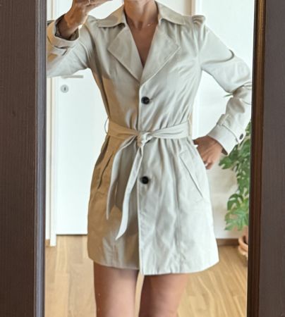 Trenchcoat Vero Moda beige, M, für grosse Frauen
