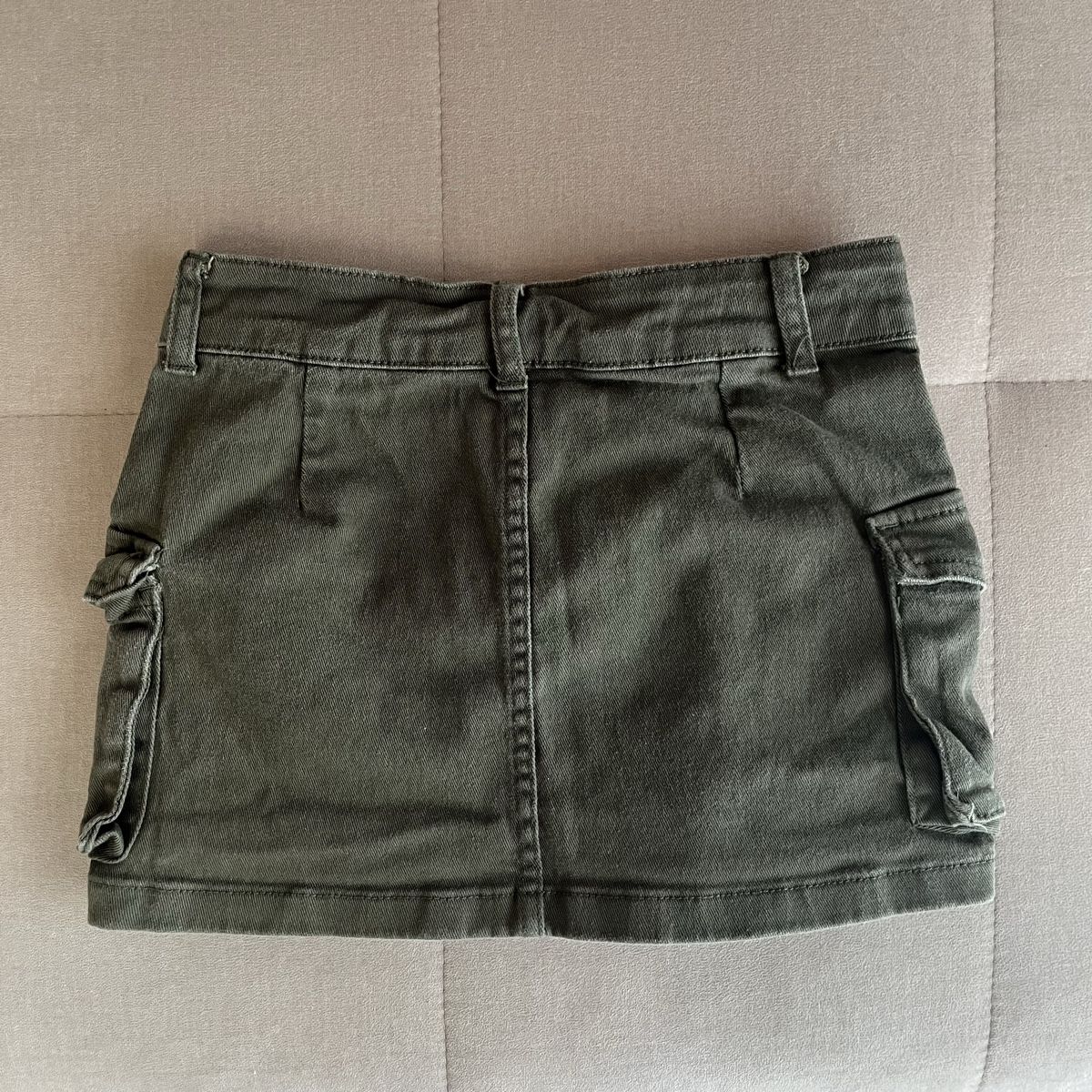 Gonne: Jeans Minirock, Armeegrün, Grösse XS – Nuovo (secondo la descrizione) da Cunter venduto da tiramisuuu_ 1