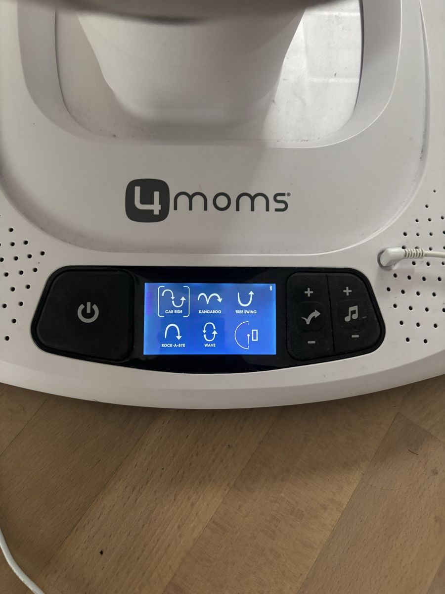 4moms Sdraiette & Sdraiette a dondolo: Babywippe 4moms MamaRoo – Usato da Hochfelden venduto da pro_8jzh 1