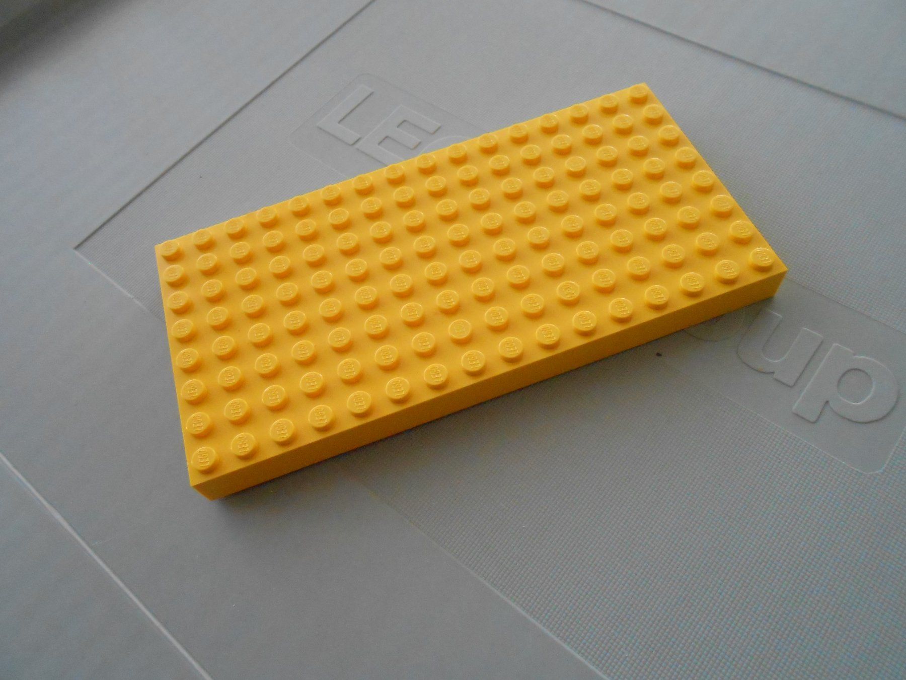 Lego Giocattoli: Lego Brick Platten 8x16 Gelb – Nuovo (secondo la descrizione) da Oftringen venduto da Link8