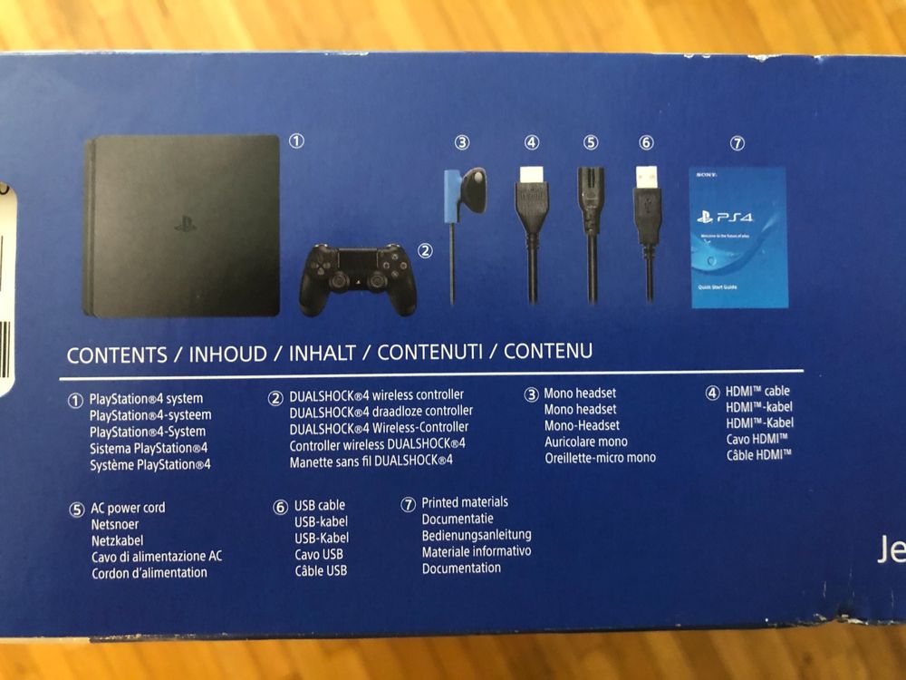 Sony PS4 Slim 1TB new, unused + NFS Heat + COD MF III 4