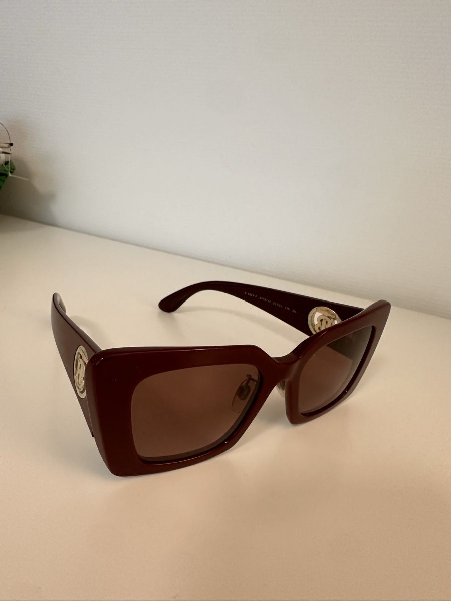 Burberry Occhiali & Lenti: Burberry Sunglasses, Bordeaux/ Dark violet – Usato da Zürich venduto da cam_5ln8 4