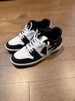 Off White Out of Office