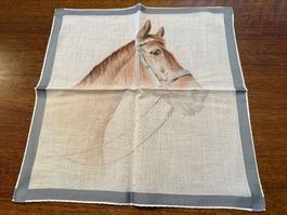 Taschentuch mit Pferdemotiv beige grau gebrauchter Zustand