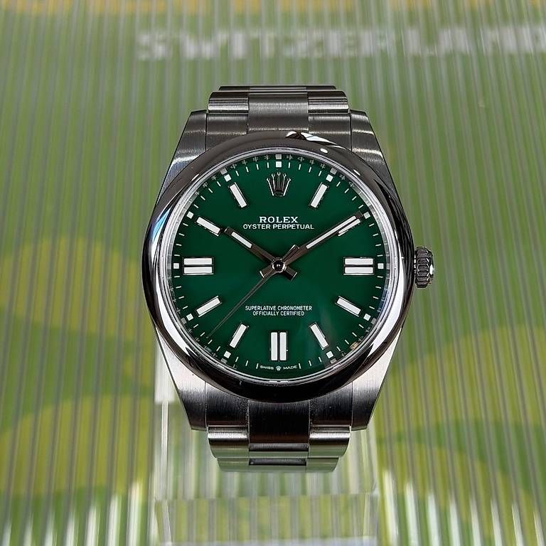 Orologi: Rolex Oyster Perpetual 41mm 124300 – Usato da Genève venduto da minty.watches