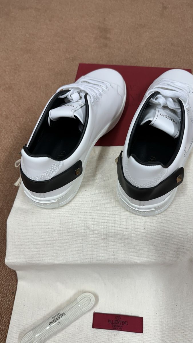 Scarpe da donna: Sneakers Valentino – Nuovo e nell'imballaggio originale da Nyon venduto da Swiss.quality 2