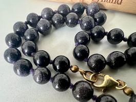 Goldfluss Collier handgeknüpft - tiefes Blau - 925 vergoldet