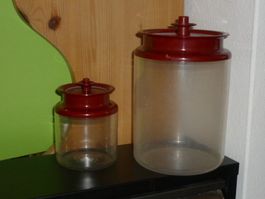 TUPPERWARE 2 STK. 0,5 L. 2,4 L. GEBR. SIEHE FOTO