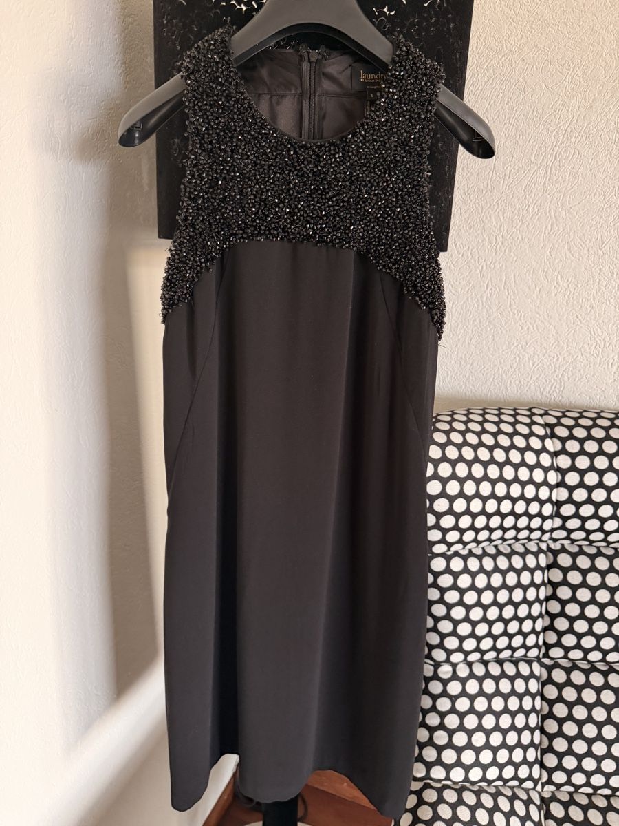 Kleider: Laundry by Shelli Segal Dress, Size 6 – Gebraucht aus Zürich von Vikkinikki