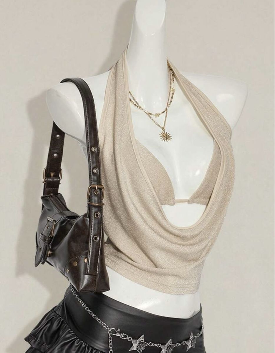 Tops: Crop top beige a paillette M – Neuf (Voir description) à Lausanne par mae_dj7r
