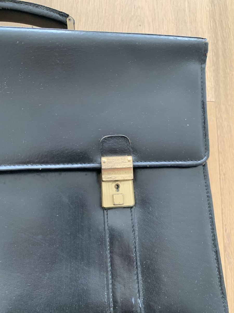 Koffer & Taschen: Aktentasche – Gebraucht aus Udligenswil von Trisha70 4
