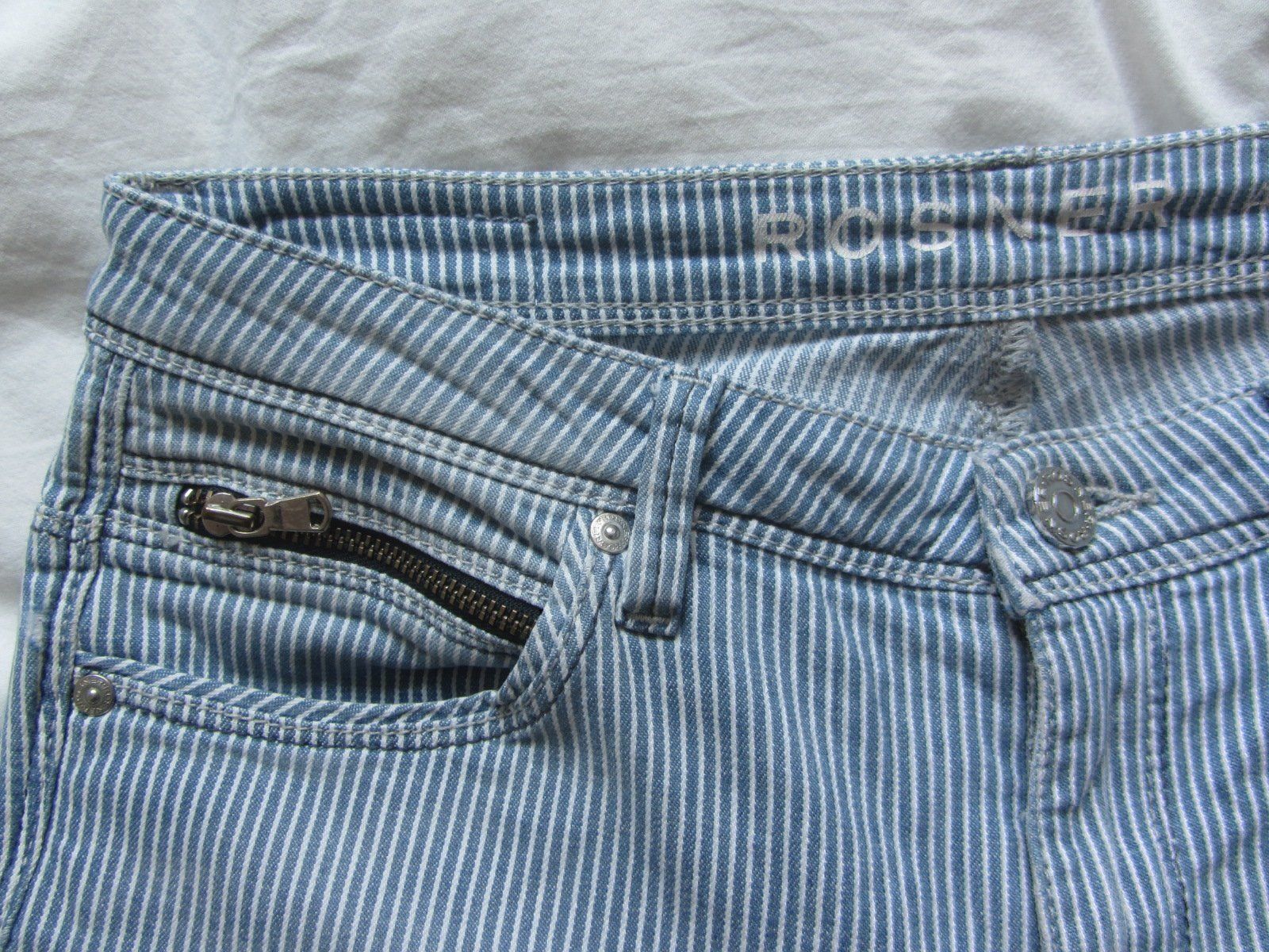 Jeans: ROSNER - Jeans blau-weiss gestreift 36 – Usato da Zürich venduto da Diazaio 3