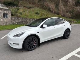 Tesla Model Y Performance AWD