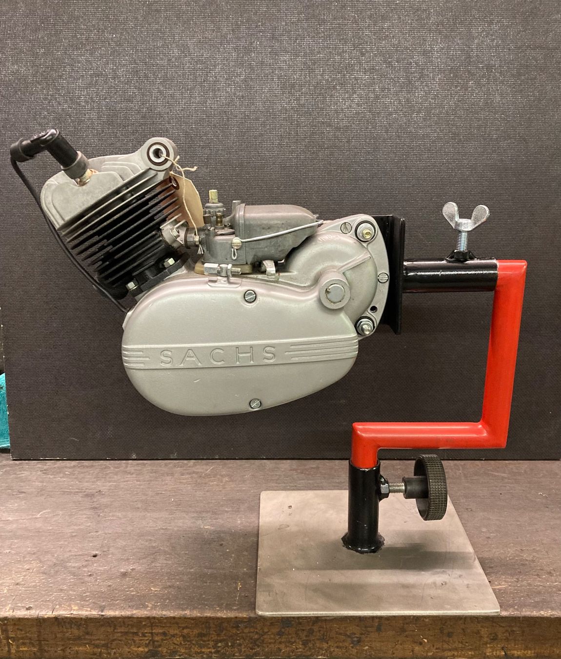 Tutti gli attrezzi: Motor Revision Ständer – Nuovo e nell'imballaggio originale da Brittnau venduto da Paptor 8