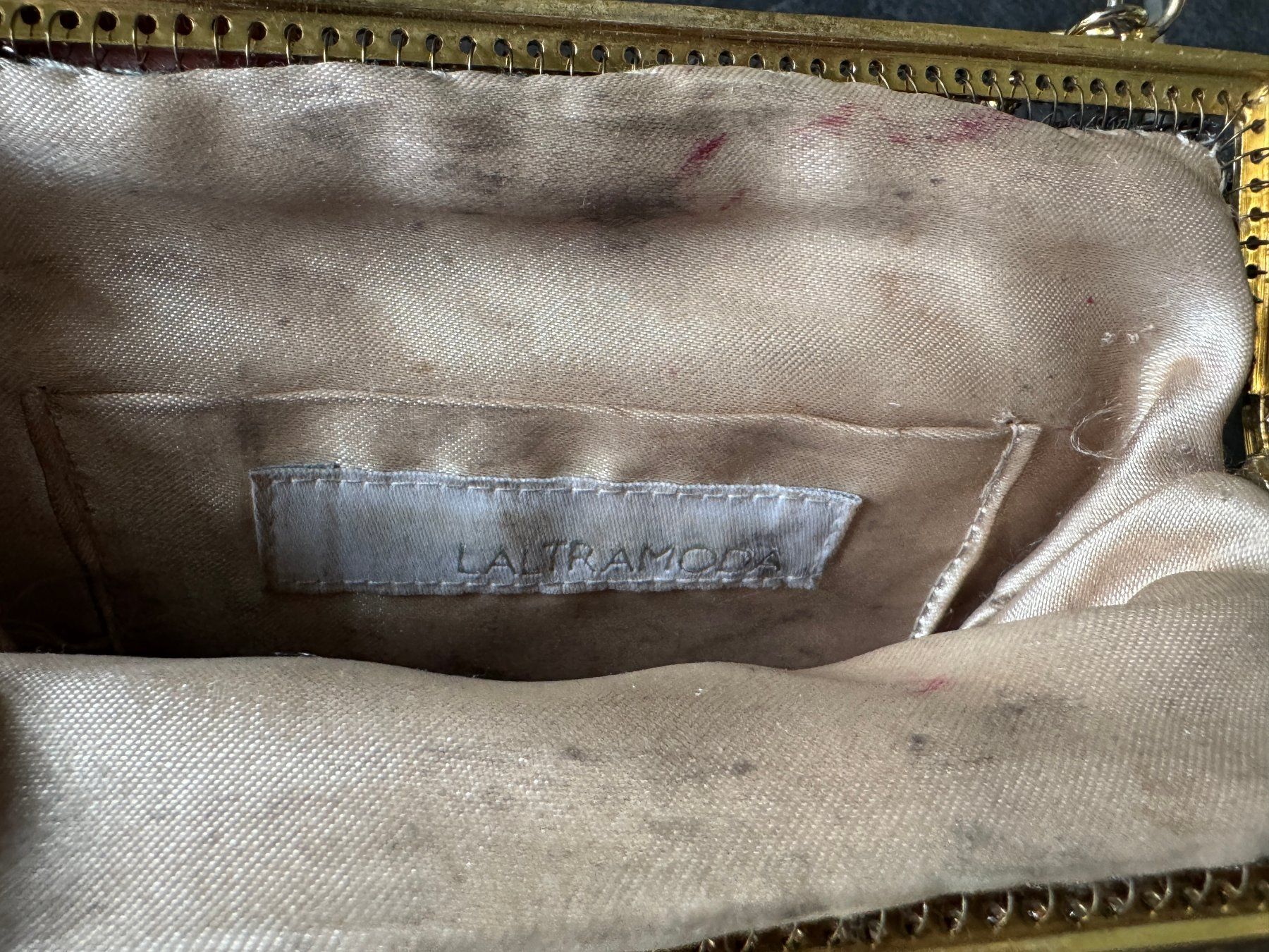 Sacs femmes: Laltramoda Clutch Abendtasche metallic Optik – D'occasion à Berg am Irchel par Zweiti_Chance 3