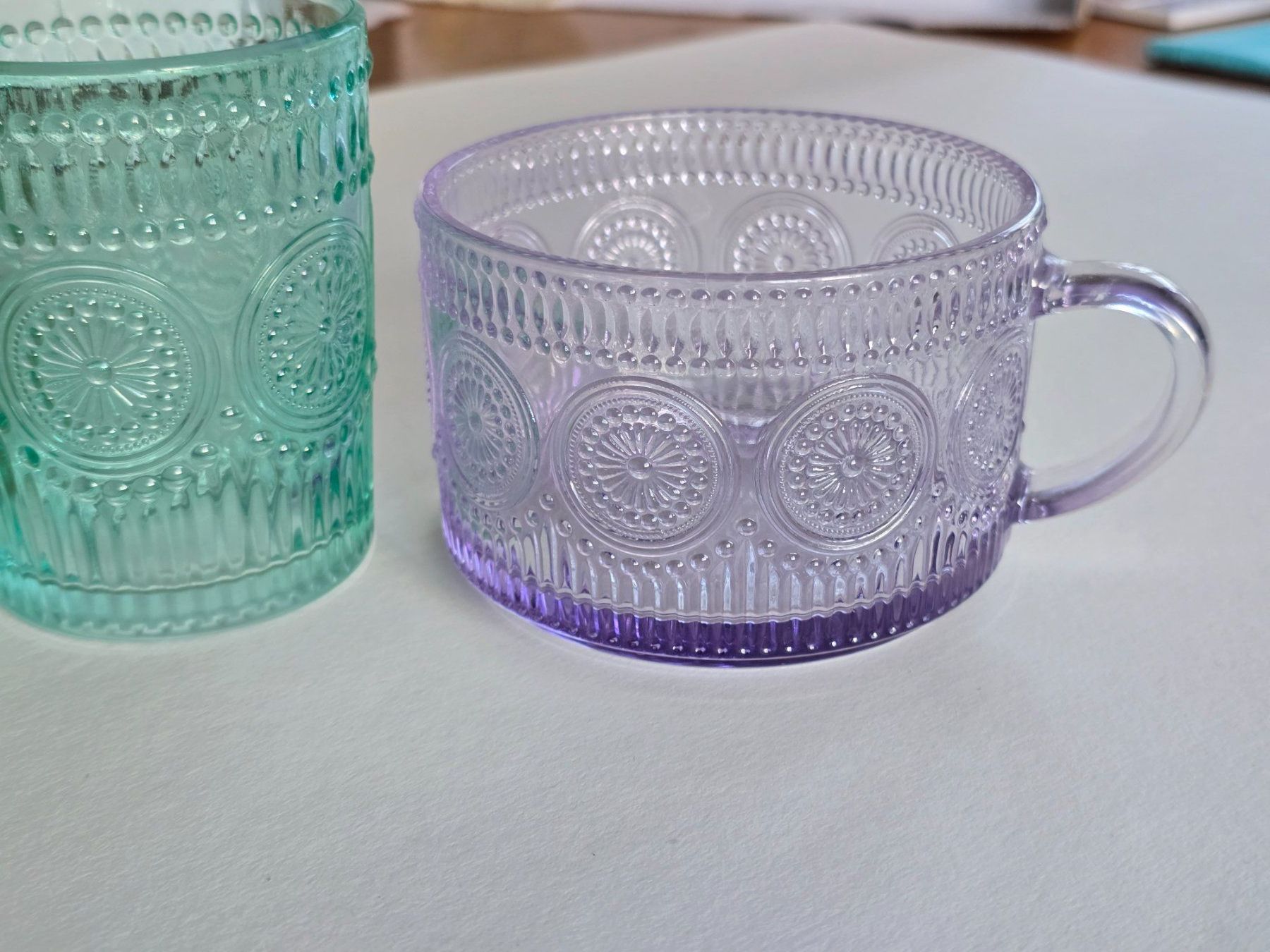 Bicchieri: 3 ältere Glasgefässe, Becher, Tasse – Usato da Rheinau venduto da MakalekaAloha 1